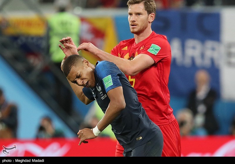英超CEO与裁判主管炮轰FIFA 巴洛贡红牌撤销引爆特朗普施压争议